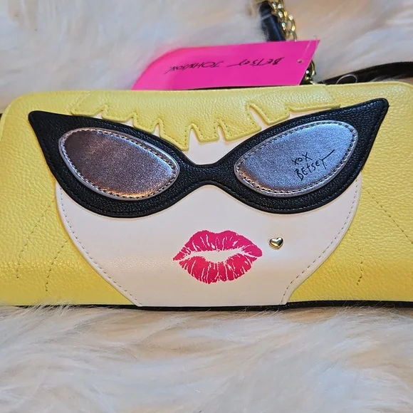 💋NEW Betsey Johnson Cat-eye lady Face Purse Clutch - Picture 1 of 13